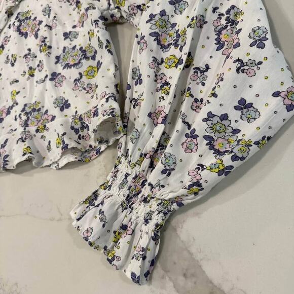 Free People Secret Garden CropTop Ruffled VNeck Womens Small White/Purple Floral - Picture 3 of 9